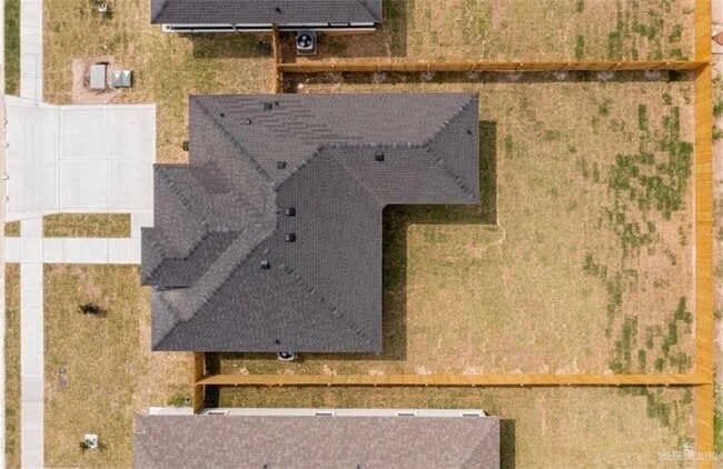 Building Photo - 16 East St