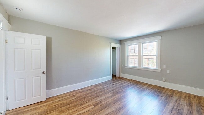 Building Photo - 3149 W 32nd St