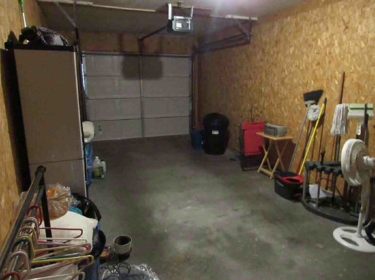 Garage - 1016 N 16th St