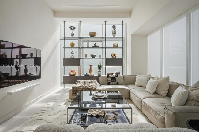 Building Photo - 4701 Meridian Ave