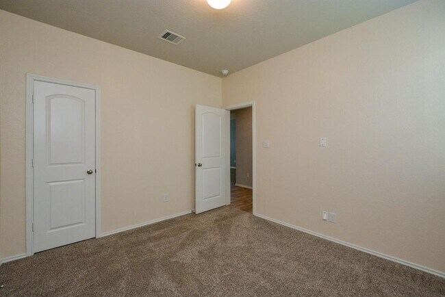 Building Photo - 6035 Purple Iris St