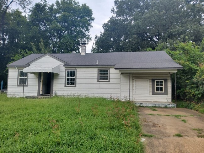 Building Photo - 598 Orchard Ave