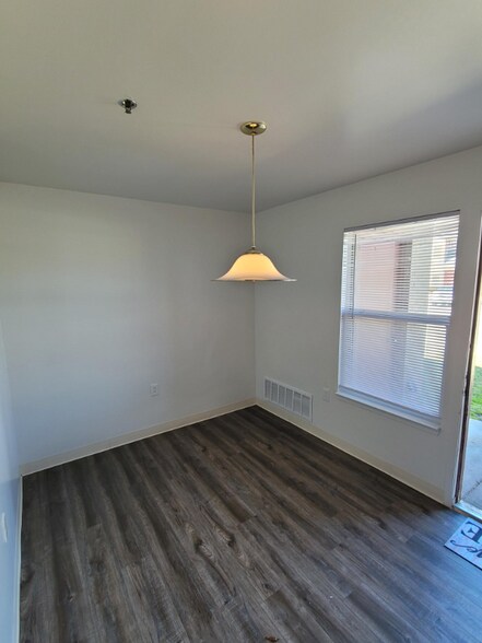 Building Photo - 4055 Puritan Ave