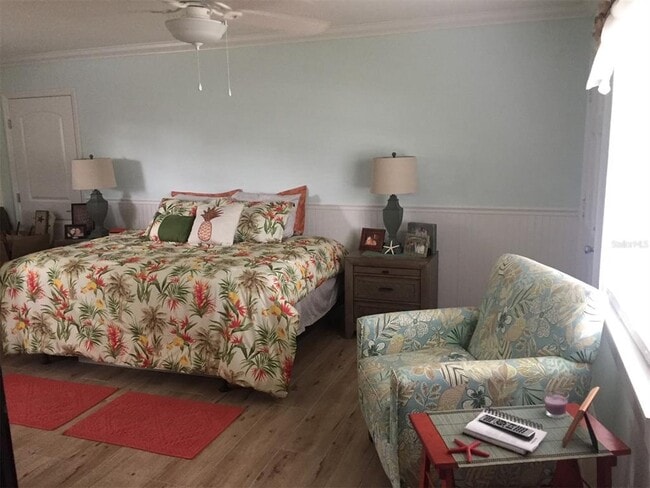 Building Photo - 7555 Magnolia Ave