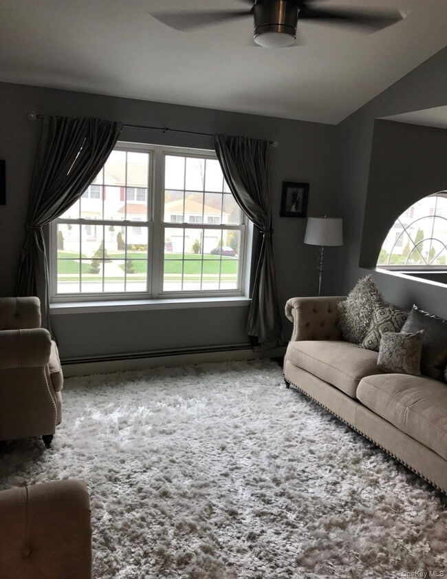 Building Photo - 20 Tammy Dr