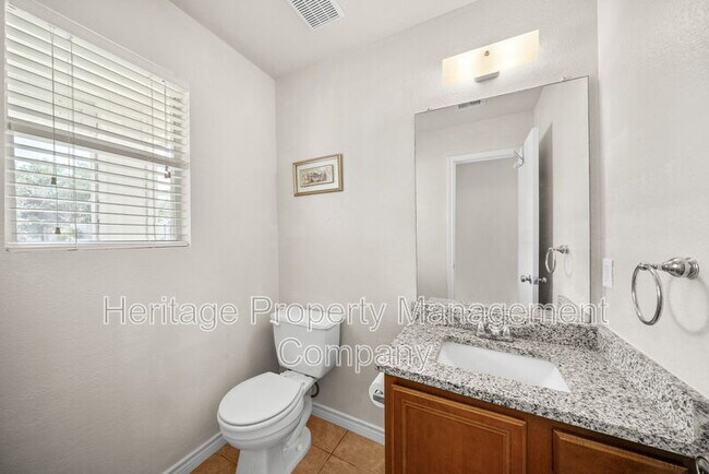 Building Photo - 9939 Hawksbill Peak