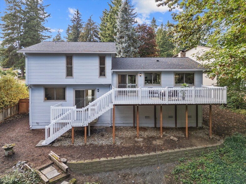 Building Photo - 13212 94th Ave NE