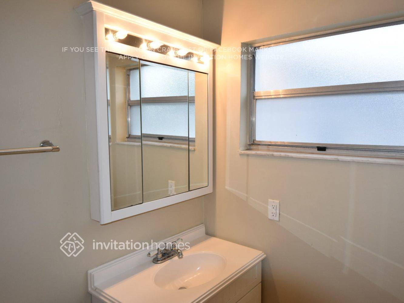 Building Photo - 4205 Gray Squirrel Ln