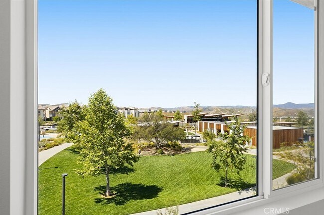 Building Photo - 27553 Sanctuary Ct