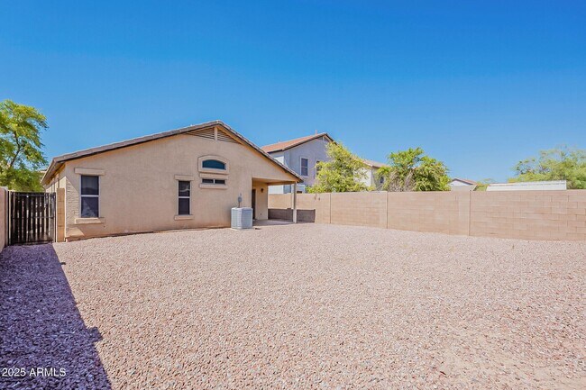 Building Photo - 1279 W Jersey Way