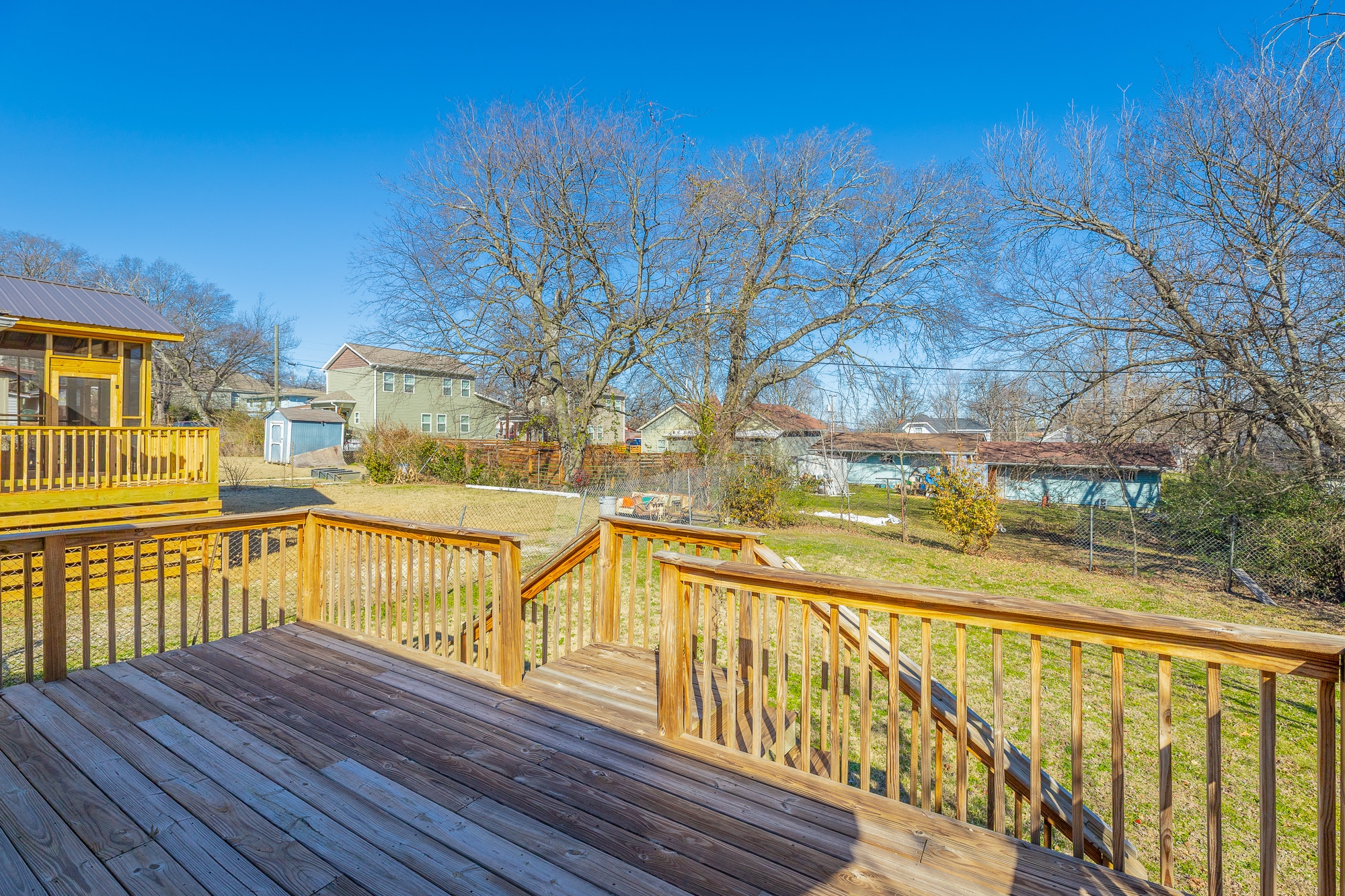 Building Photo - 2107 Oak St