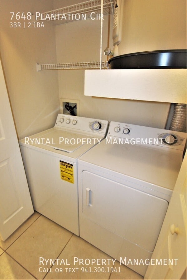 Building Photo - 7648 Plantation Cir