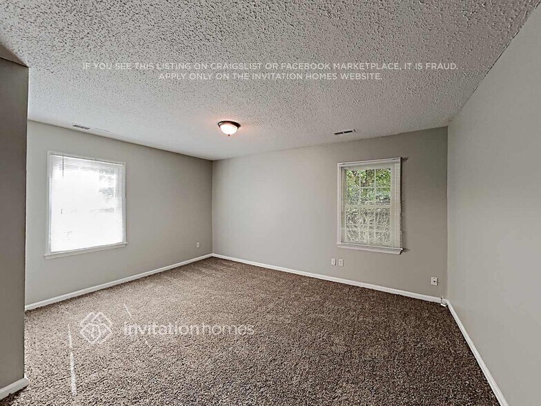 Building Photo - 334 Sandymead Rd