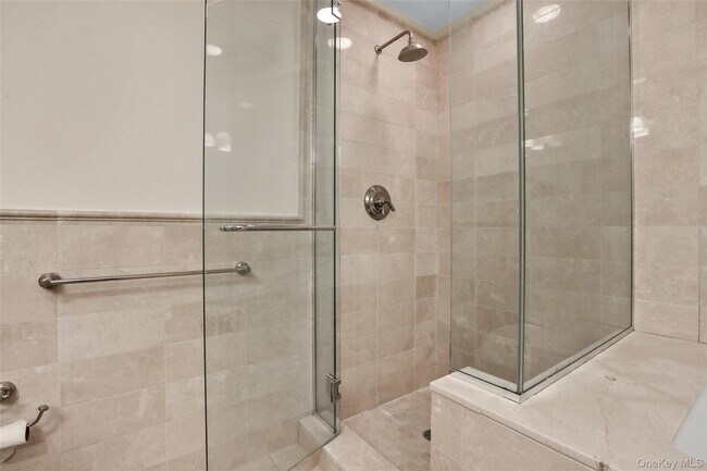 Building Photo - 10 City Pl