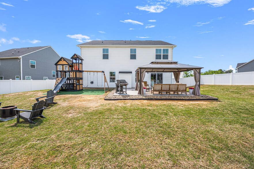 Building Photo - 1636 Tundra Ln