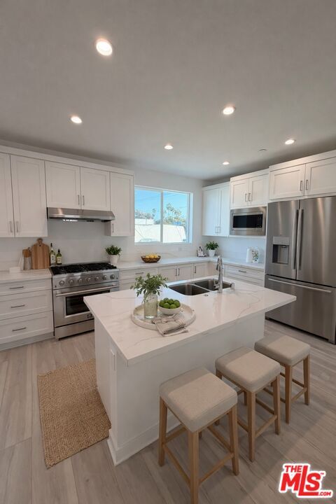 Building Photo - 121 E 223rd St