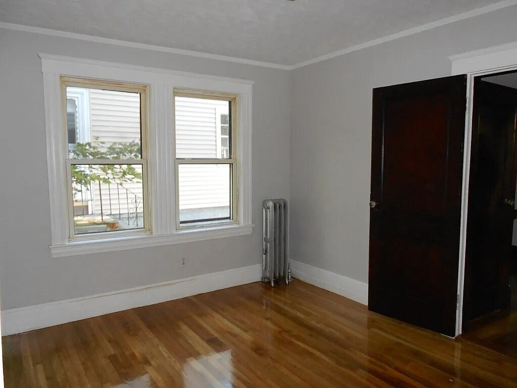 Building Photo - 52 Redlands Rd