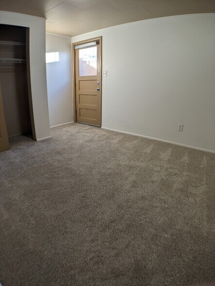 Building Photo - 5736 S Sagewood Dr