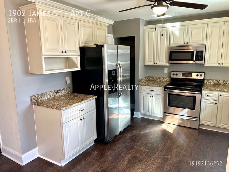 Building Photo - 1902 James St