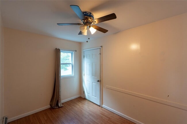 Building Photo - 21 Pine Cone St