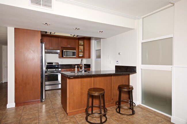 Building Photo - 2884 Bayside Walk