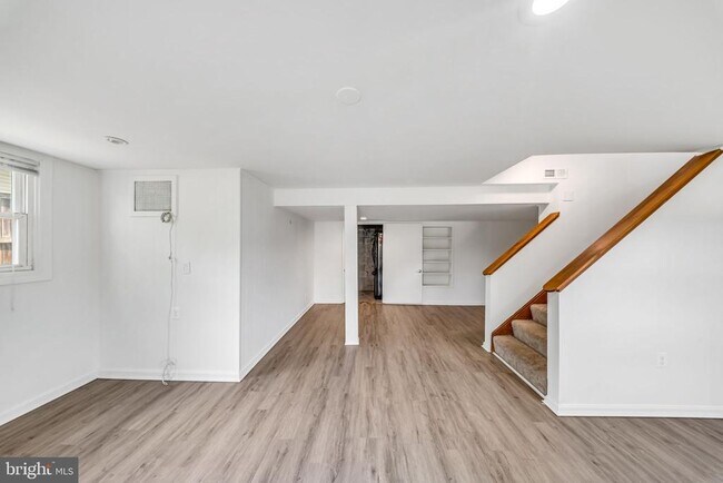 Building Photo - 7411 Tillman Dr
