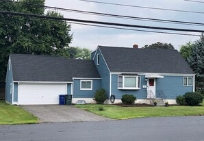 Building Photo - 95 Leighton Rd