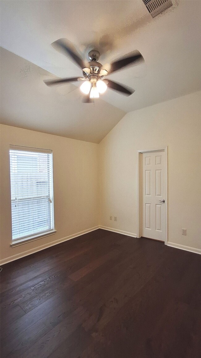 Building Photo - 10615 Cortland Ridge Ln
