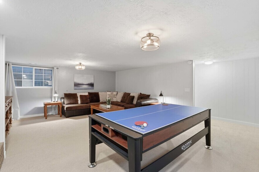 Building Photo - 3592 Bengal Blvd