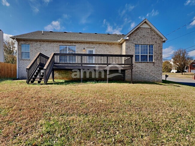 Building Photo - 2365 Edencrest Dr