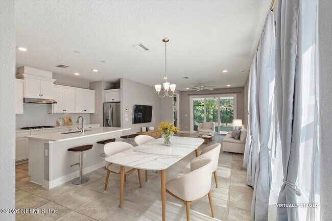 Building Photo - 192 Vista Lake Cir