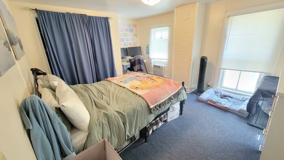 Building Photo - 1333 Connecticut St