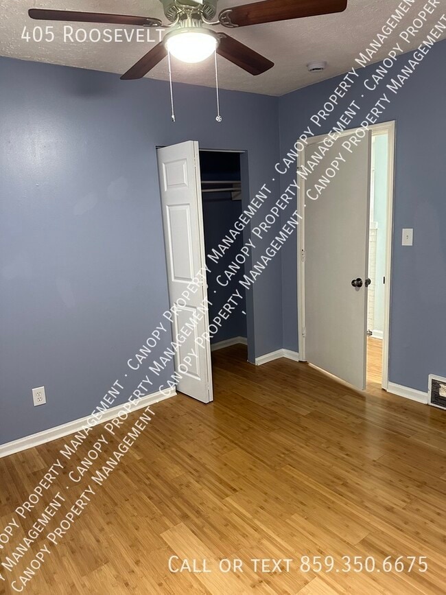 Building Photo - 405 Roosevelt-