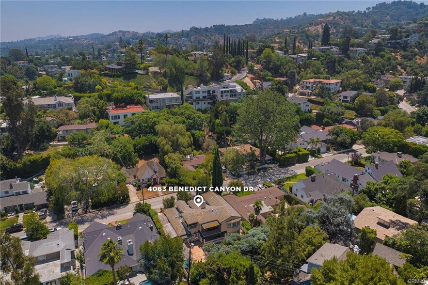 Building Photo - 4063 Benedict Canyon Dr