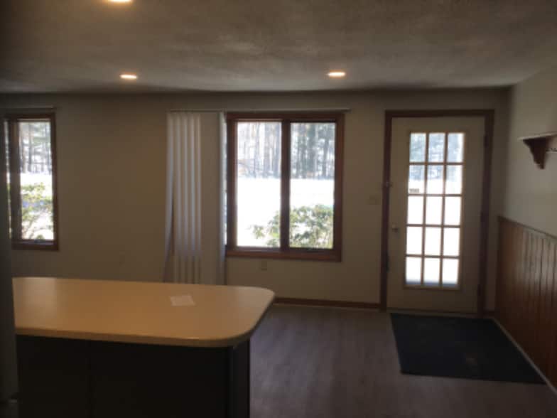 Building Photo - 1187 New Hampshire Rte 175