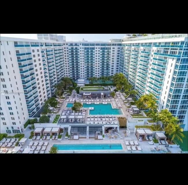 Building Photo - 2301 Collins Ave