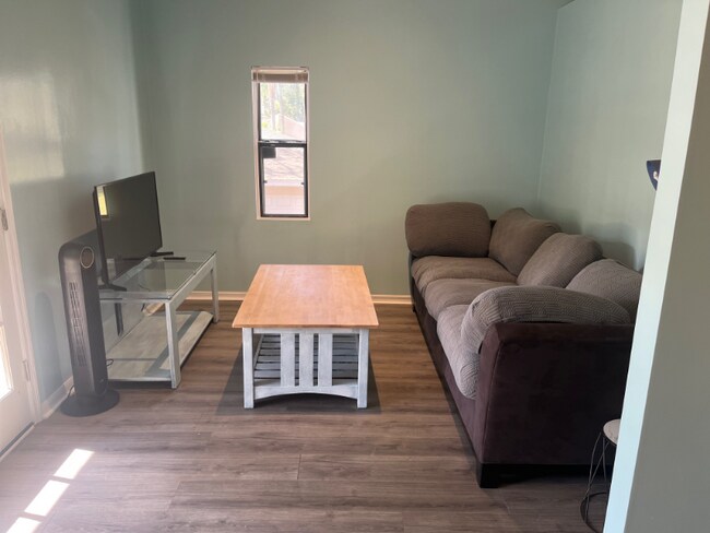 Building Photo - 3848 Floyd Rd