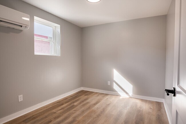Building Photo - Discover Modern Living at Genesis Apartments – Cleveland, TN