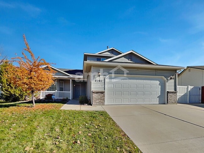 Building Photo - 2360 N Grey Hawk Ave