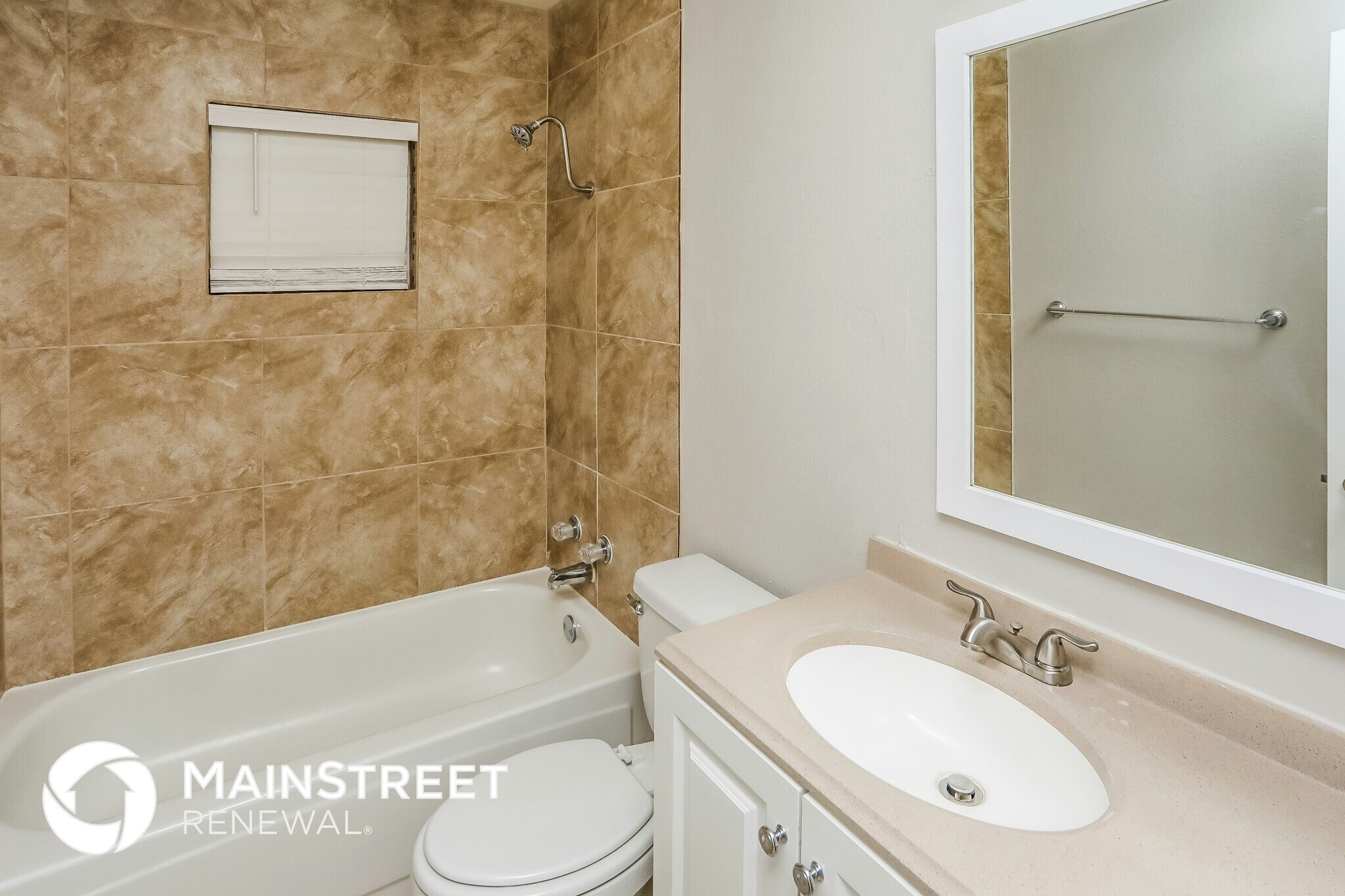 Building Photo - 10368 Wood Heights Dr