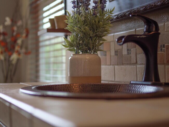 Building Photo - 29158 Black Pine Way