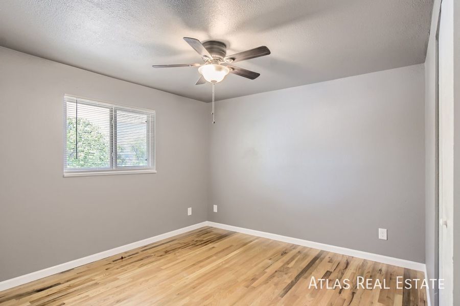 Building Photo - 1690 Monterey Way