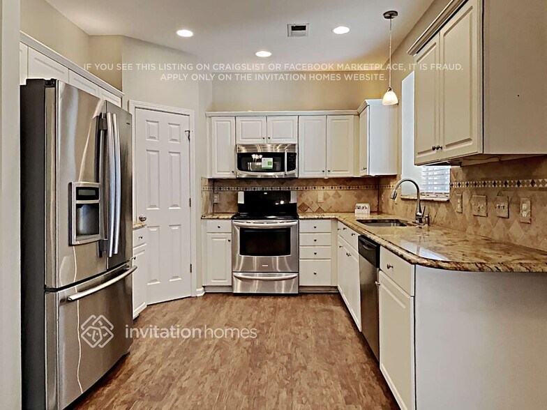 Building Photo - 6603 Harburn Forest Dr