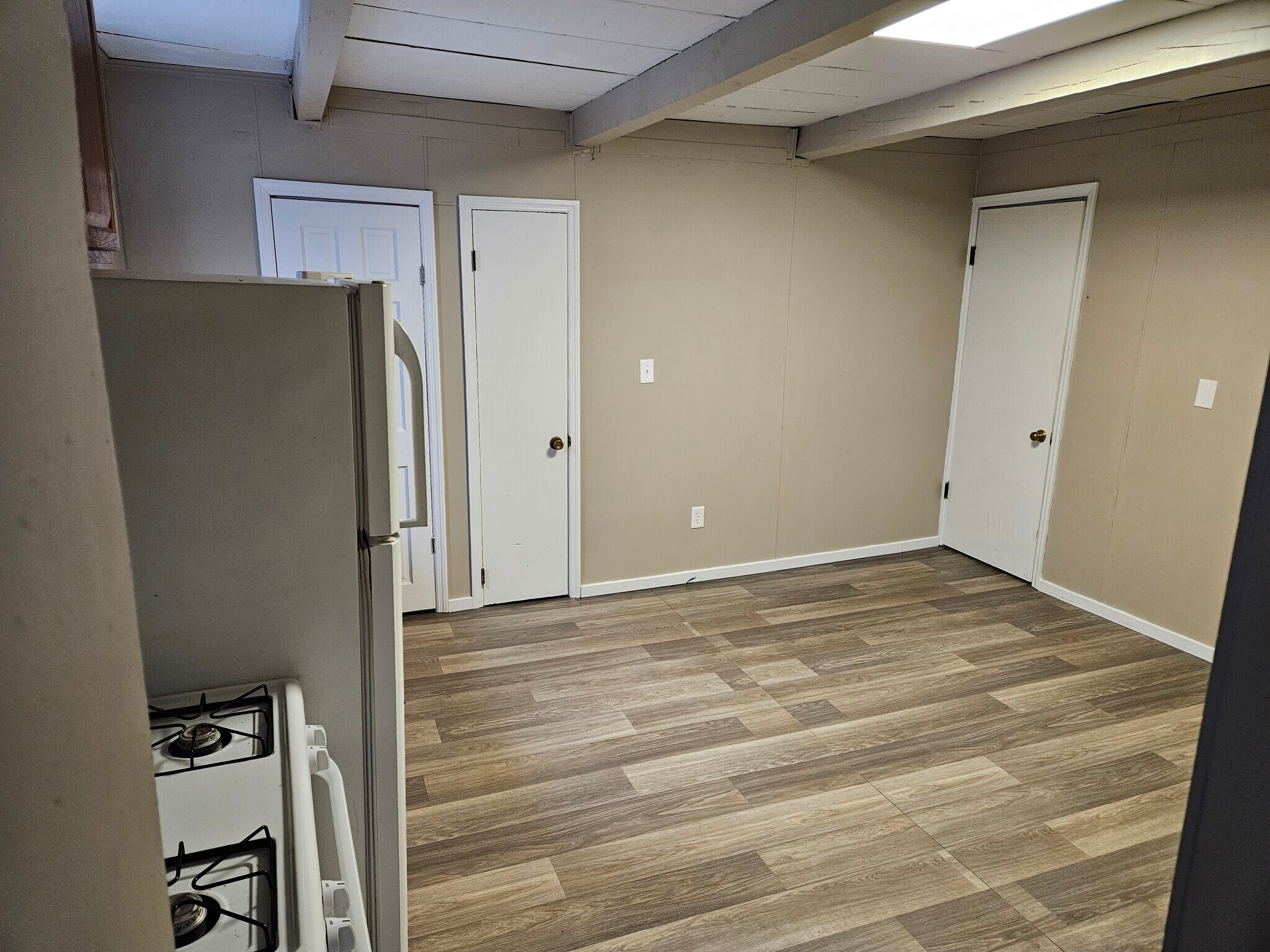 Building Photo - 308 Campbell St