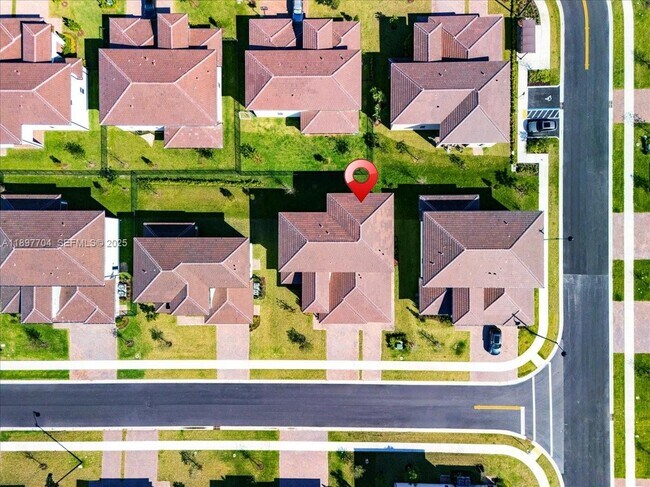 Building Photo - 12237 Green Oak Dr