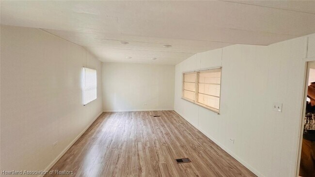 Building Photo - 4701 Ferdinand Ave