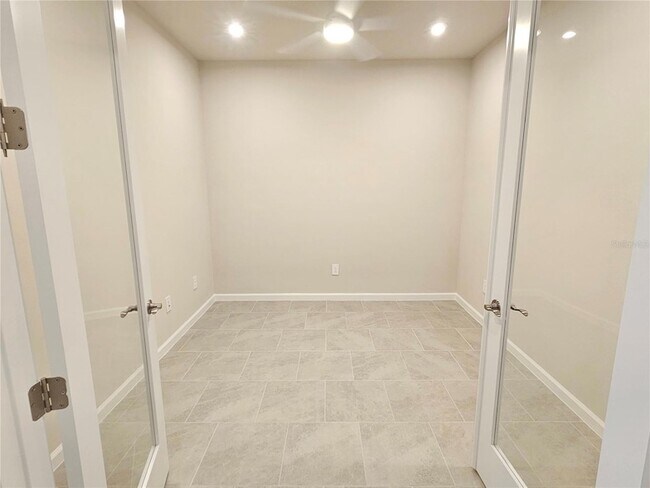 Building Photo - 17784 Stillness Ct