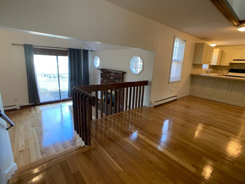 unit 2 - 20 Eliot St