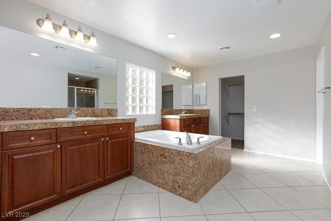 Building Photo - 3536 W Perching Bird Ln