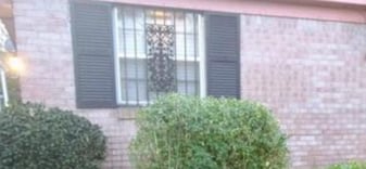 Cute Brick  home - 95 E Frank Ave